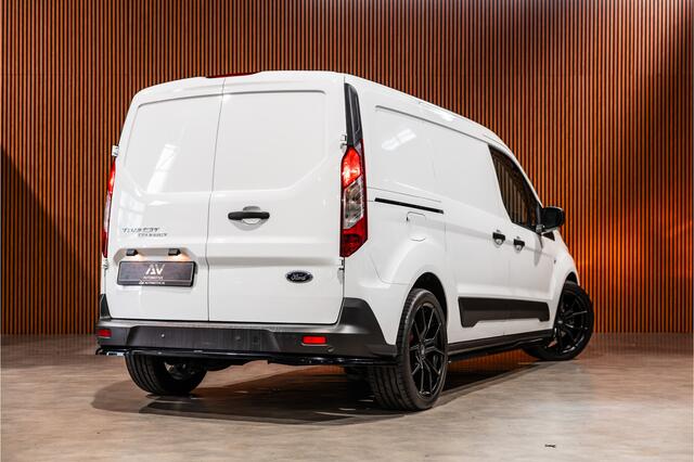 Ford TRANSIT CONNECT 1.5 EcoBlue 120 PK L2 | CarPlay | Camera | Navigatie | Stoelverwarming | DAB | MF Stuur | Euro 6 | Nieuwe APK