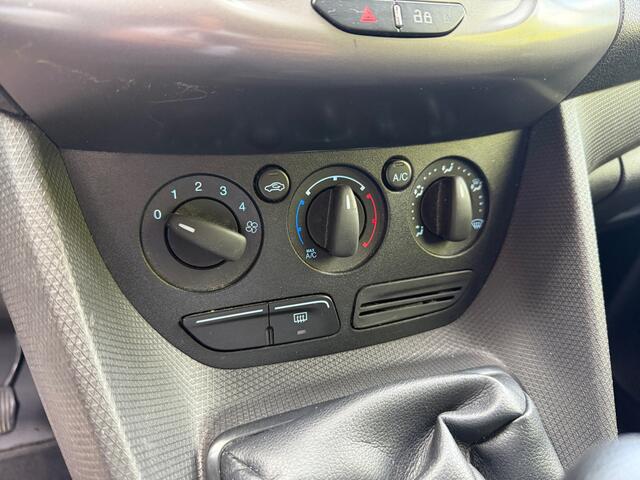 Ford TRANSIT CONNECT 1.5 TDCI L2 Euro 6- 3 Pers, Carplay, Android Auto, Camera, Navigatie, Trekhaak, Park Assist