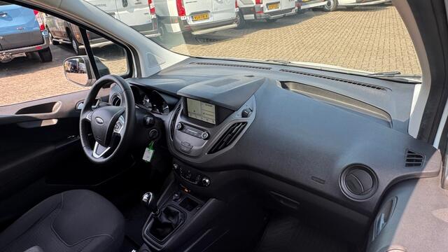 Ford TRANSIT COURIER 1.5 TDCI 55KW 75PK EURO 6 AIRCO/ NAVIGATIE/ CRUISE CONTROL/ 100% DEALERONDERHOUDEN