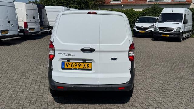 Ford TRANSIT COURIER 1.5 TDCI 55KW 75PK EURO 6 AIRCO/ NAVIGATIE/ CRUISE CONTROL/ 100% DEALERONDERHOUDEN
