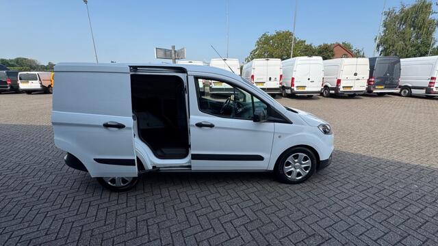 Ford TRANSIT COURIER 1.5 TDCI 55KW 75PK EURO 6 AIRCO/ TREKHAAK/ SCHUIFDEUR/ 100% DEALERONDERHOUDEN
