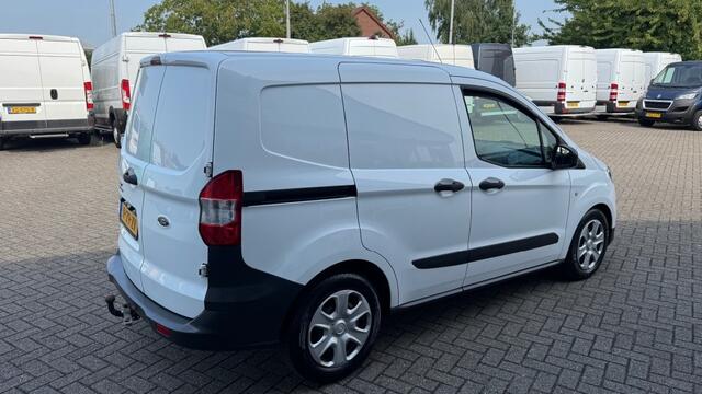 Ford TRANSIT COURIER 1.5 TDCI 55KW 75PK EURO 6 AIRCO/ TREKHAAK/ SCHUIFDEUR/ 100% DEALERONDERHOUDEN