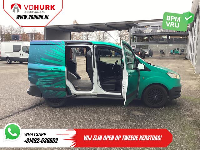 Ford TRANSIT COURIER 1.5 TDCI Trend BPM VRIJ! NL Auto/ 2xSchuifdeur/ Climate/ Trekhaak/ Betimmerd
