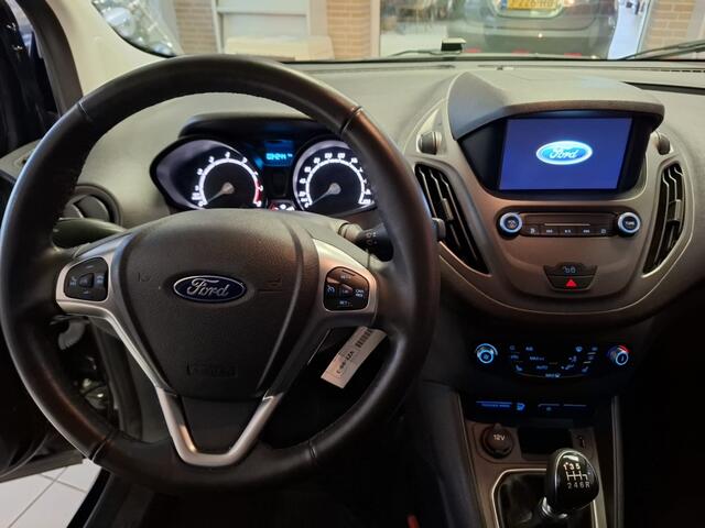 Ford TRANSIT COURIER 1.0 Limited EcoBoost, Milieu zone vrij, Navigatie, LM velgen