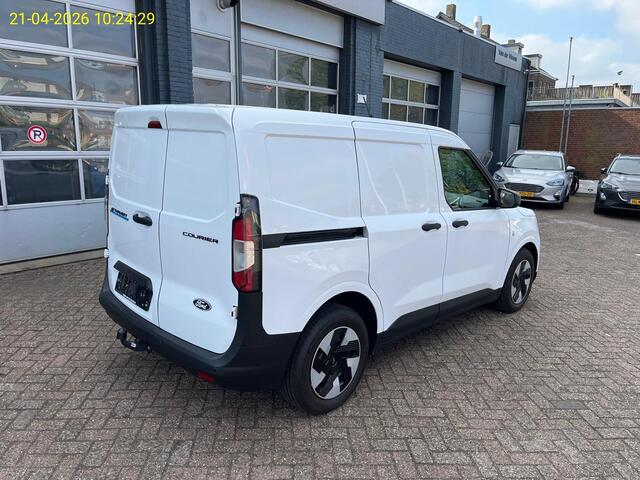 Ford TRANSIT COURIER E-Transit Trend 44 kWh Fab.gar. t/m 10-2031