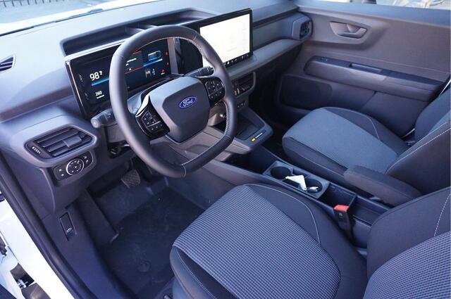 Ford TRANSIT COURIER Trend Elektrisch 44 kWh 136PK Apple CP/Android A, Cruise, Camera, Stoel/Stuur verwarming!! Nr. A02*