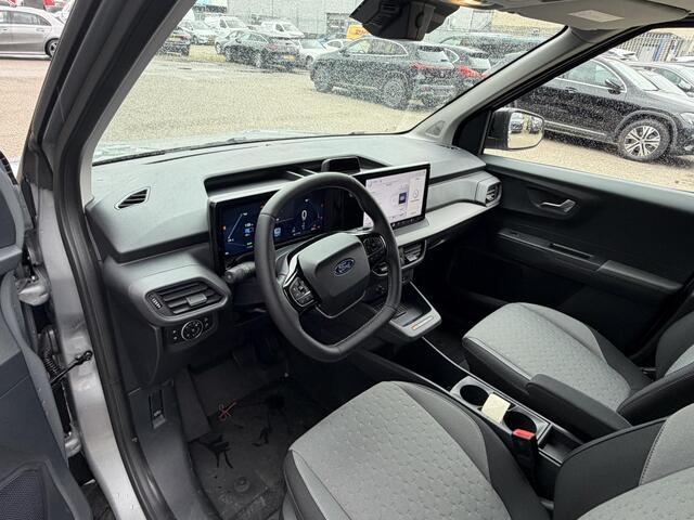 Ford TRANSIT COURIER E-Transit Limited 46 kWh | Driver Assistance Pack | Trekhaak | Apple Carplay | Android Auto |
