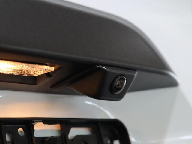 Ford TRANSIT COURIER E-Transit Trend 46 kWh PARKEERSENSOREN V+A, CARPLAY, CRUISE CONTROL, ACHTERUITRIJ CAMERA, 16'' RESERVEWIEL, LED LAADRUIMTEVERLICHTING , LAADVLOERBESCHERMING, RUBBER , TREKHAAK