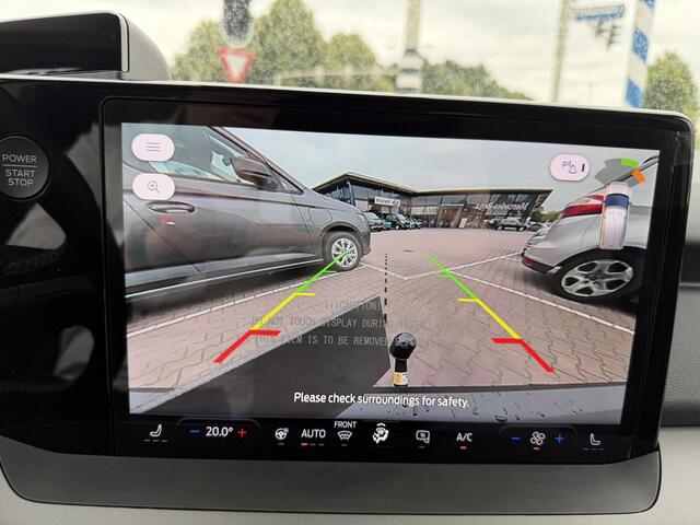 Ford TRANSIT COURIER E-Transit Limited 46 kWh | Driver Assistance Pack | Trekhaak | Apple Carplay | Android Auto |