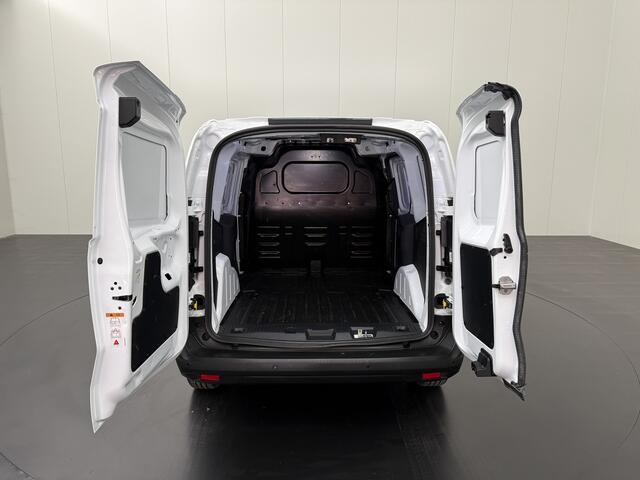 Ford TRANSIT COURIER Ecoblue | Navigatie | Camera | Airco | Cruise