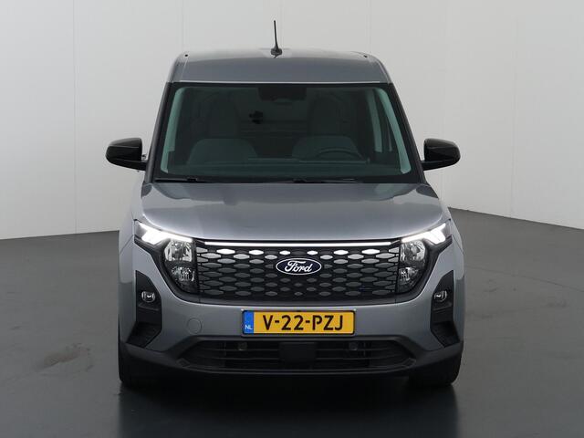 Ford TRANSIT COURIER E-Transit LIMITED | 44 kWh | ADAPTIVE CRUISE | LM VELGEN | 2-ZITS | TREKHAAK | NAVIGATIE | PARKEERCAMERA |