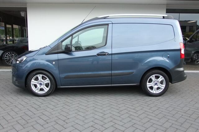 Ford TRANSIT COURIER 1.5 TDCI Trend/ Airco / Trekhaak/ Camera/ Stoelverwarming/ Parkeersensoren