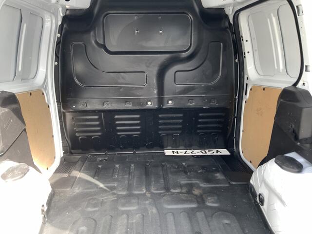 Ford TRANSIT COURIER 1.5 TDCI Trend Duratorq S&S Airco Trekhaak 540 kg Euro 6
