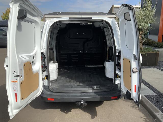 Ford TRANSIT COURIER 1.5 TDCI Trend Duratorq S&S Airco Trekhaak 540 kg Euro 6