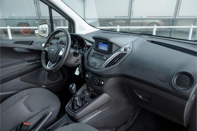 Ford TRANSIT COURIER 1.0 100 PK | Benzine | Navigatie | CarPlay | PDC | Stoelverwarming | Cruise control | MF Stuur | Airco | Nieuwe APK | Dealer onderhouden
