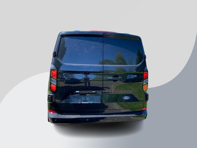 Ford TRANSIT CUSTOM 300 2.0 TDCI L2H1 Limited 136pk | 17 inch | Draadloos opladen | Adaptive cruise control | Navigatie | Dodehoeksensoren | Verwarmbaar stuurwiel | Roetfilter regeneratie | Reservewiel