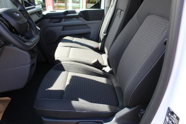 Ford TRANSIT CUSTOM 300 2.0-136pk EcoBlue L2H1 Trend. Profiteer nu van BPM voordeel 2024 ! , Uit voorraad leverbaar, Camera, LED koplampen, Cruise Control, Aut. Airco, App Connect, Winterpack