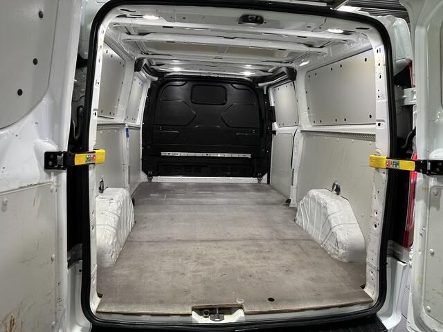 Ford TRANSIT CUSTOM 300 2.0 TDCI XL Trend - 3 pers. - Camera / Navi / Stoelverw.