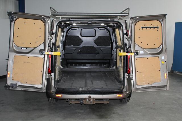 Ford TRANSIT CUSTOM 300 2.0 TDCI L1H1 Limited