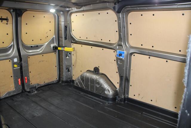 Ford TRANSIT CUSTOM 300 2.0 TDCI L1H1 Limited