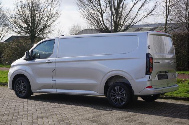 Ford TRANSIT CUSTOM 300L 170PK Limited AUT MY2024 Navi, ACC, Trekhaak, 360° Cam, 17" LM, Alarm!! NR. T059*
