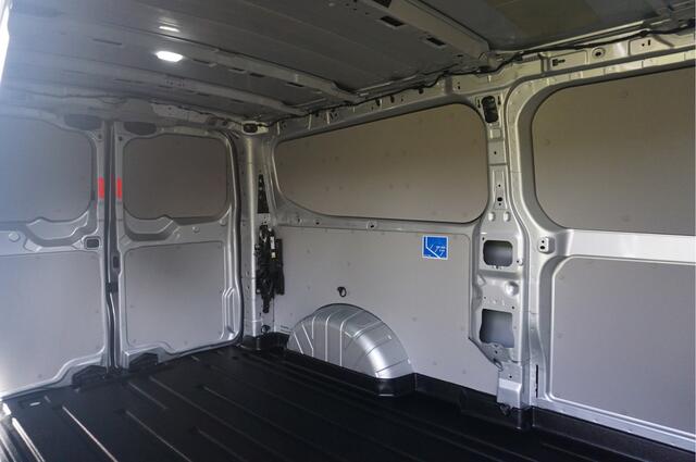 Ford TRANSIT CUSTOM 300L 170PK Limited AUT MY2024 Navi, ACC, Trekhaak, 360° Cam, 17" LM, Alarm!! NR. T059*