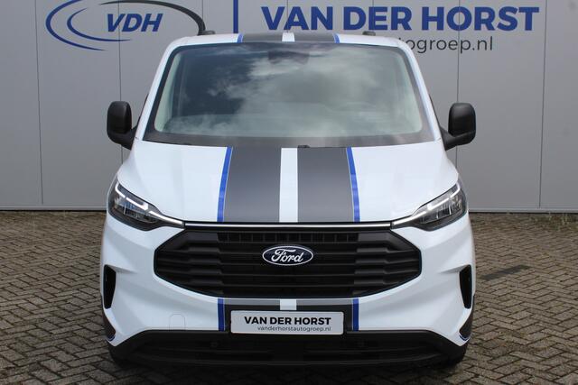 Ford TRANSIT CUSTOM 300 2.0-136pk EcoBlue L2H1 Trend - 'Sport Design Edition'. Overtuig u van de kwaliteiten van dit nieuwe model Ford Transit Custom ! Camera, LED koplampen, LM wielen, Cruise Control, Aut. Airco, App Connect, Winterpack etc.