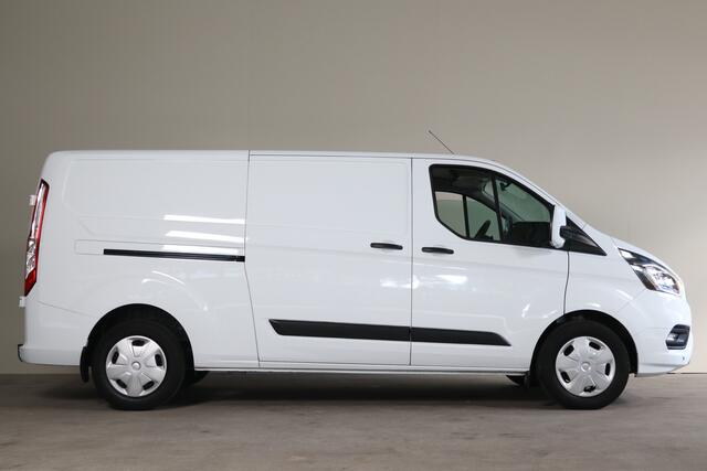 Ford TRANSIT CUSTOM 300 2.0 TDCI L2H1 Trend NL-Auto!! Navigatie I Apple car-play