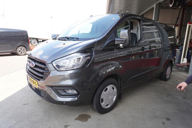 Ford TRANSIT CUSTOM 320 2.0 TDCI 130PK L2H1 Trend Nr. V102 | Airco | Cruise | Camera | Apple CP - Android auto