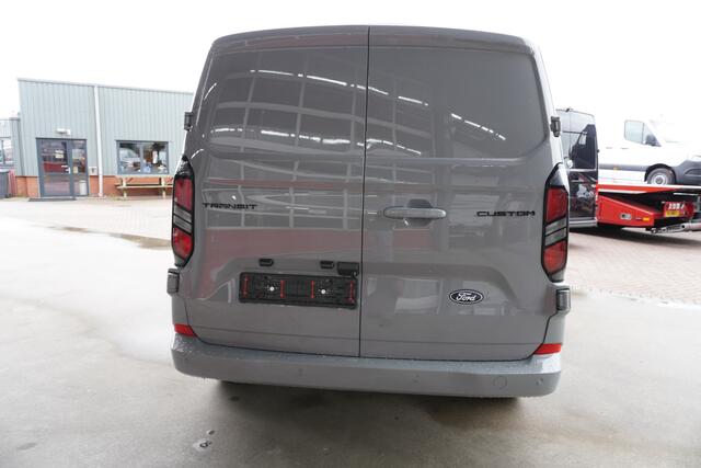 Ford TRANSIT CUSTOM 320L 2.0 TDCI 170PK L2H1 Limited Automaat Nr. V153 | Airco | adap.Cruise | Navi | Camera | Blis