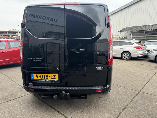 Ford TRANSIT CUSTOM 290 2.0 TDCI L2H1 Sport