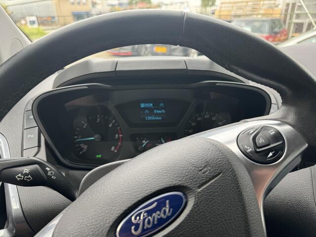 Ford TRANSIT CUSTOM 290 2.0 TDCI L2H1 Sport