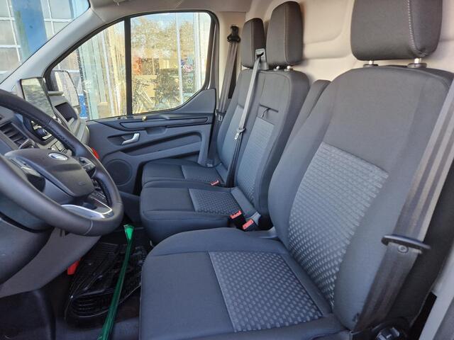 Ford TRANSIT CUSTOM 300 2.0 TDCI L2H1 Trend 130pk| SCI | Automaat | Cruise Control | Navigatiesysteem | Camera| Reservewiel | Agate Black