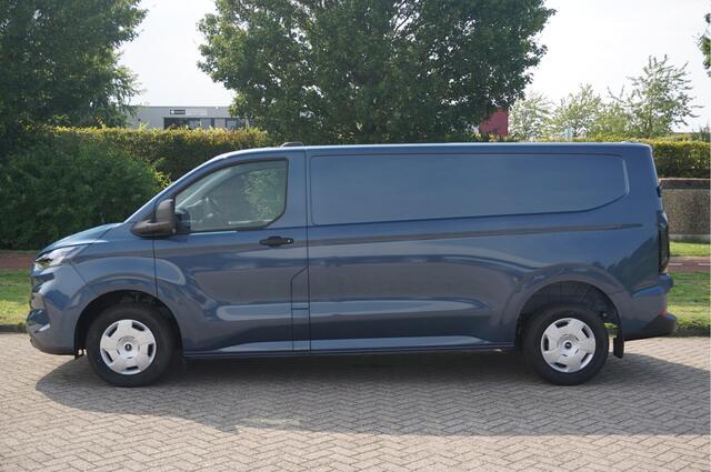 Ford TRANSIT CUSTOM 300L 170PK Trend MY2024 AUT 13" Sync Navi, Camera, Adap Cruise!! NR. 945