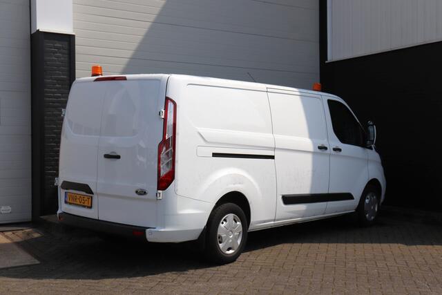 Ford TRANSIT CUSTOM 2.0 TDCI 130PK L2 EURO 6 - Airco - Cruise - Camera - ¤17.500,- Ex.