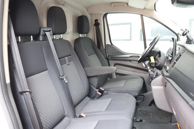Ford TRANSIT CUSTOM 2.0 TDCI 130PK L2 EURO 6 - Airco - Cruise - Camera - ¤17.500,- Ex.