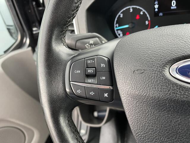 Ford TRANSIT CUSTOM 2.0 TDCI 130 PK / L2H1 / LIMITED / AUTOMAAT / AIRCO / CRUISE / CAMERA / TREKHAAK / 3-ZITS