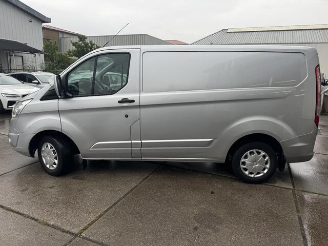 Ford TRANSIT CUSTOM 270 2.2 TDCI L1H1 Trend