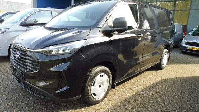 Ford TRANSIT CUSTOM 2.0 TDCI L1H1 136pk Automaat Trend Navigatie Camera BLIS Adap.CrC VOORRAADDEAL
