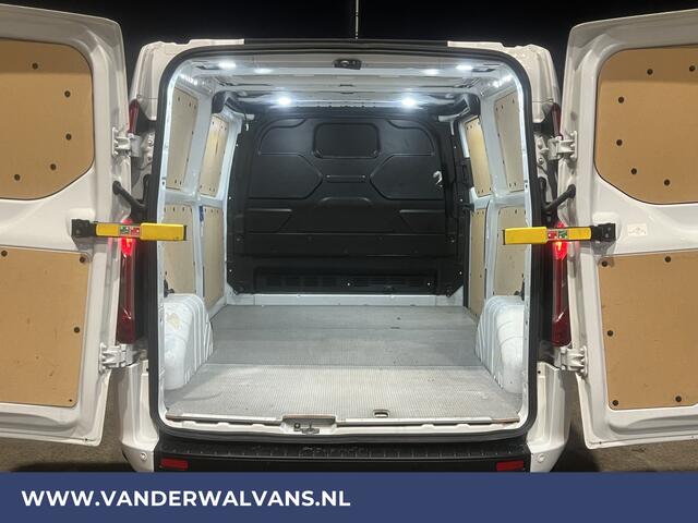 Ford TRANSIT CUSTOM 2.0 TDCI L2H1 Euro6 Airco | Camera | Apple Carplay | LED | Cruisecontrol 2800kg trekvermogen, Android Auto, Parkeersensoren, Verwarmde voorruit, Bijrijdersbank