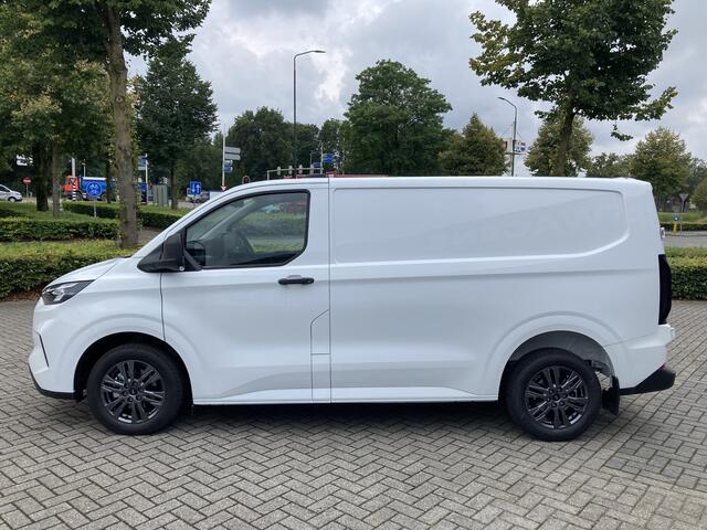 Ford TRANSIT CUSTOM 320 2.0 TDCI L1H1 Trend 136pk/100kW 6-bak | Trekhaak | 13'' SYNC met Carplay/Android Auto | 17'' Carbonized Grey velgen |