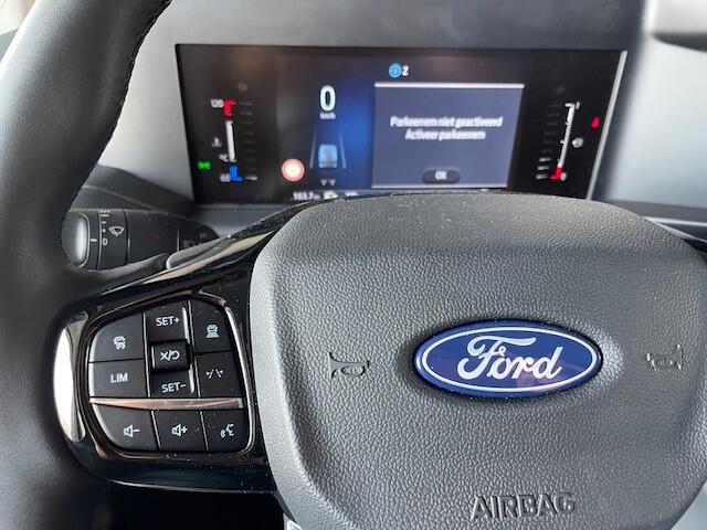 Ford TRANSIT CUSTOM 300 2.0 TDCI L2H1 136 PK NEXT LEVEL EDITION / BR / Navi / Camera / Leder