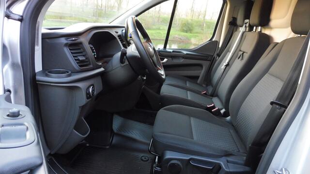 Ford TRANSIT CUSTOM 130pk L2H1 Trend Navi Camera Pdc Trekhaak zeer netjes