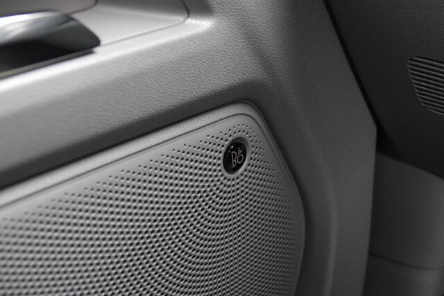 Ford TRANSIT CUSTOM L2H1 170Pk Aut. | Sport | B&O Sound | 360° camera | Trekhaak