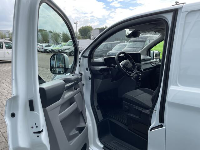 Ford TRANSIT CUSTOM 300 2.0 TDCI L2H1 Limited 150 PK | Handgeschakeld | App Connect Neem contact met ons op voor meer specifieke details over de beschikbare modellen.