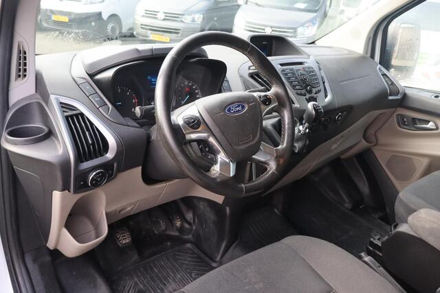 Ford TRANSIT CUSTOM 270 2.0 TDCI L1H1 Trend DC Trekhaak, Stoelverwarming, Airco, Dubbel cabine, Cruise control, Moet nog gereinigd worden!