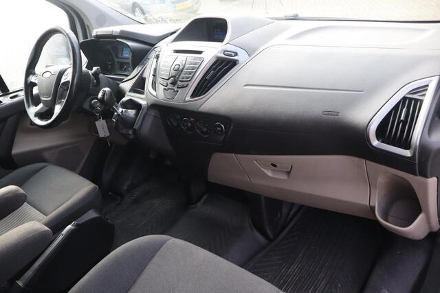 Ford TRANSIT CUSTOM 270 2.0 TDCI L1H1 Trend DC Trekhaak, Stoelverwarming, Airco, Dubbel cabine, Cruise control, Moet nog gereinigd worden!