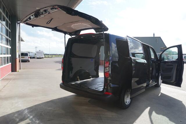Ford TRANSIT CUSTOM 320L 2.0 TDCI 136PK L2H1 Trend Achterklep Schuifdeur links en rechts Airco | Cruise | Camera | Apple CP-Android auto