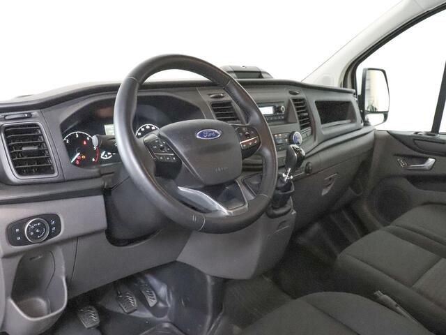 Ford TRANSIT CUSTOM 130pk L2H1 Trend | 2x Schuifdeur | Airco | Cruise Control | PDC | Achterklep | Bluetooth Radio