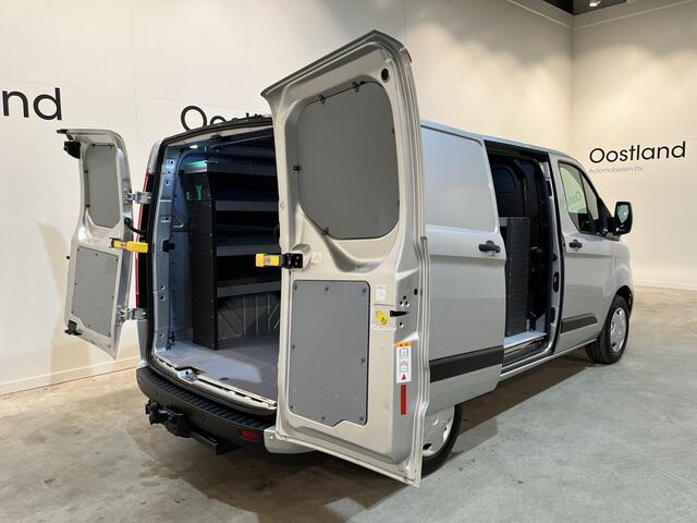 Ford TRANSIT CUSTOM 280 2.0 TDCI L1H1 Trend 130 PK Servicebus / Inrichting / Euro 6 / Airco / PDC / Cruise Control / Navigatie / CarPlay / Trekhaak / 3-Zits / 96.300 KM !!